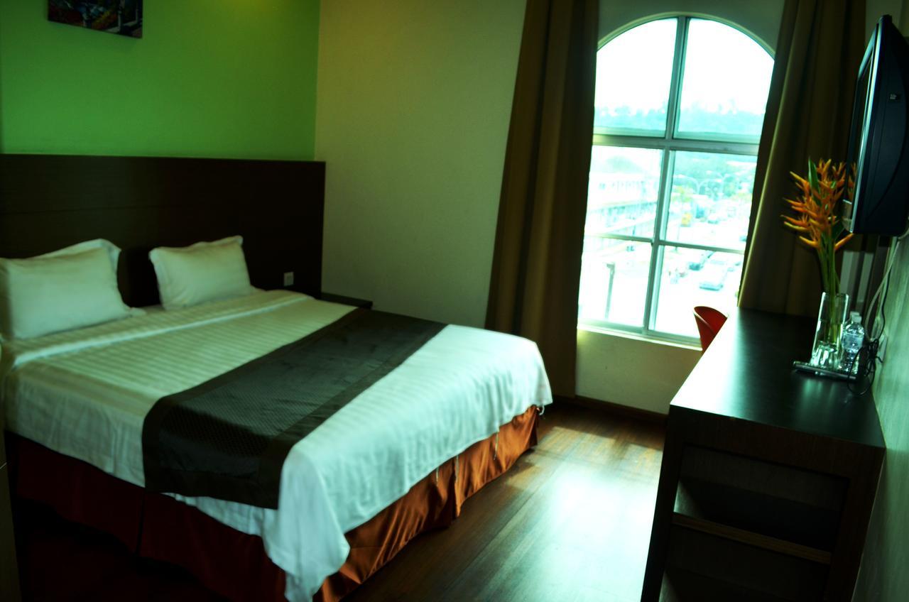 Lintas Plaza Hotel Kota Kinabalu Eksteriør bilde